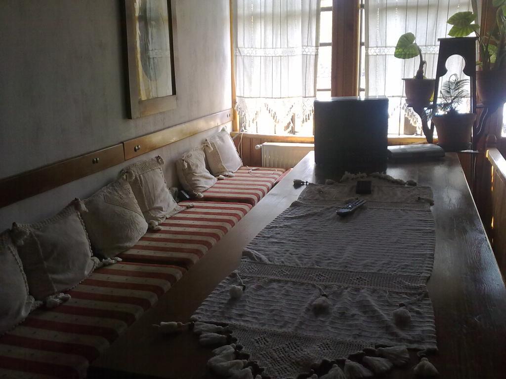 Guesthouse Peyna Esterno foto